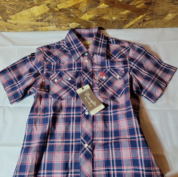 Wrangler Other - Wrangler Retro Boy's Small Button Down, Snap Shirt, kids small